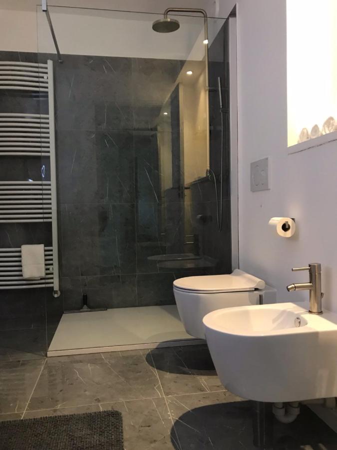 Montegrosso dʼAsti Sotto La Vigna Charm Stay Adults Only Vacation Suite المظهر الخارجي الصورة