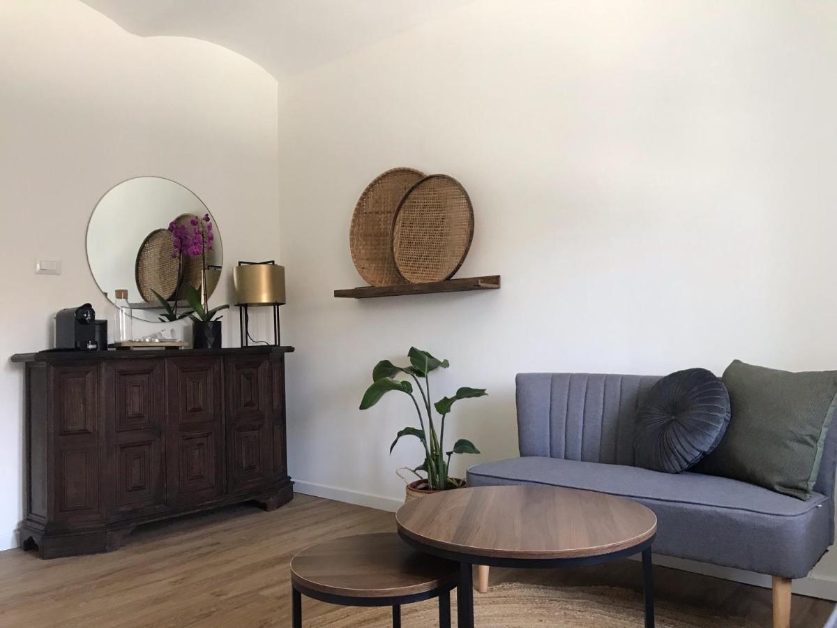 Montegrosso dʼAsti Sotto La Vigna Charm Stay Adults Only Vacation Suite المظهر الخارجي الصورة